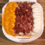 Batata Recheada De Calabresa E 3 queijos